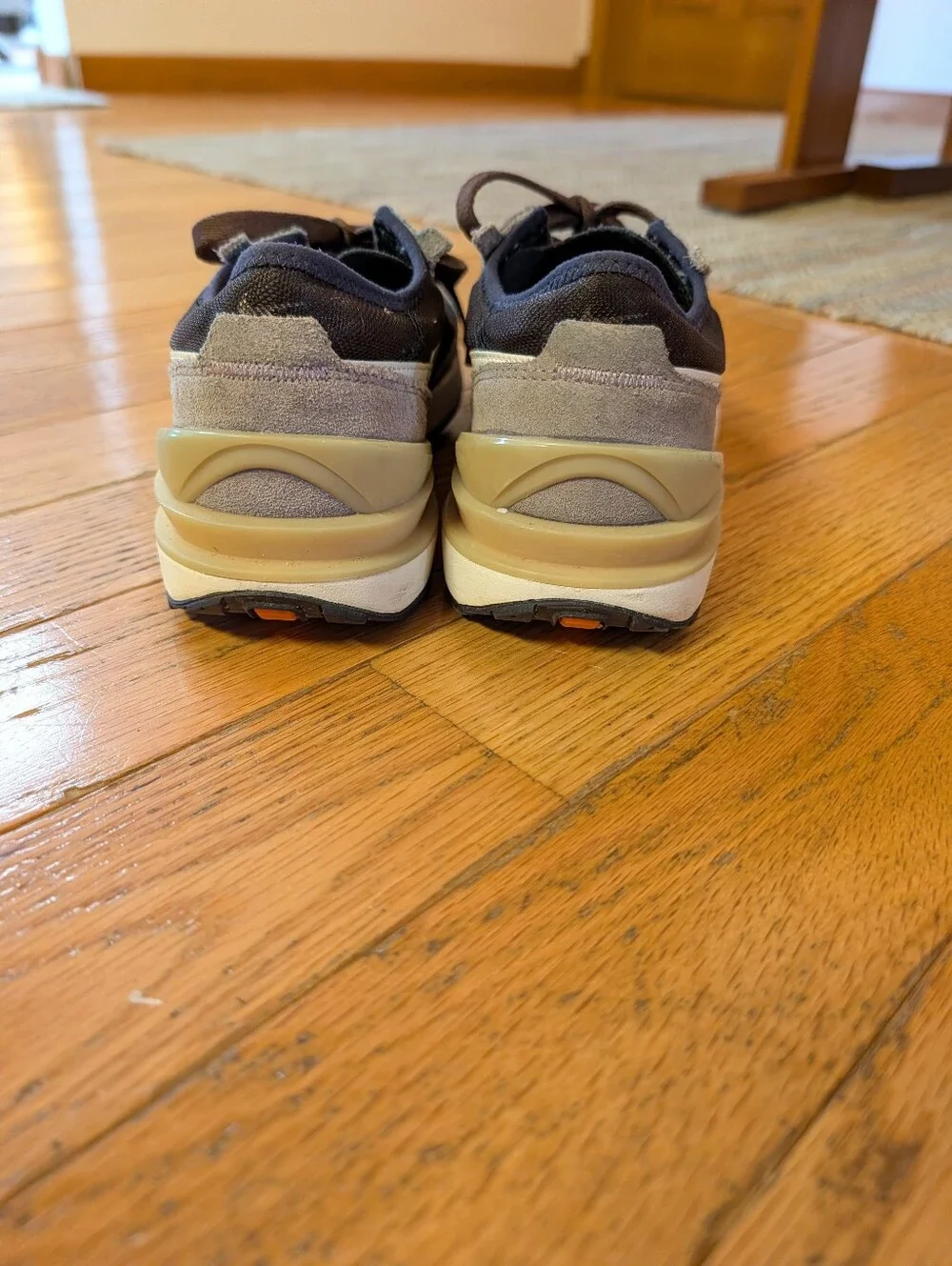 Nike Waffle One Light Chocolate Brown Natural Neutral Retro Sneaker Youth Vtg